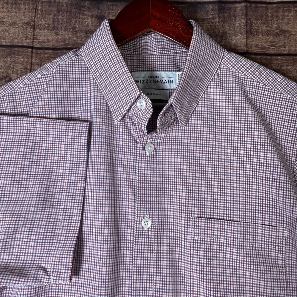 Mizzen+Main Mens L Leeward Short Sleeve Button Down Shirt Red Plaid Trim Fit